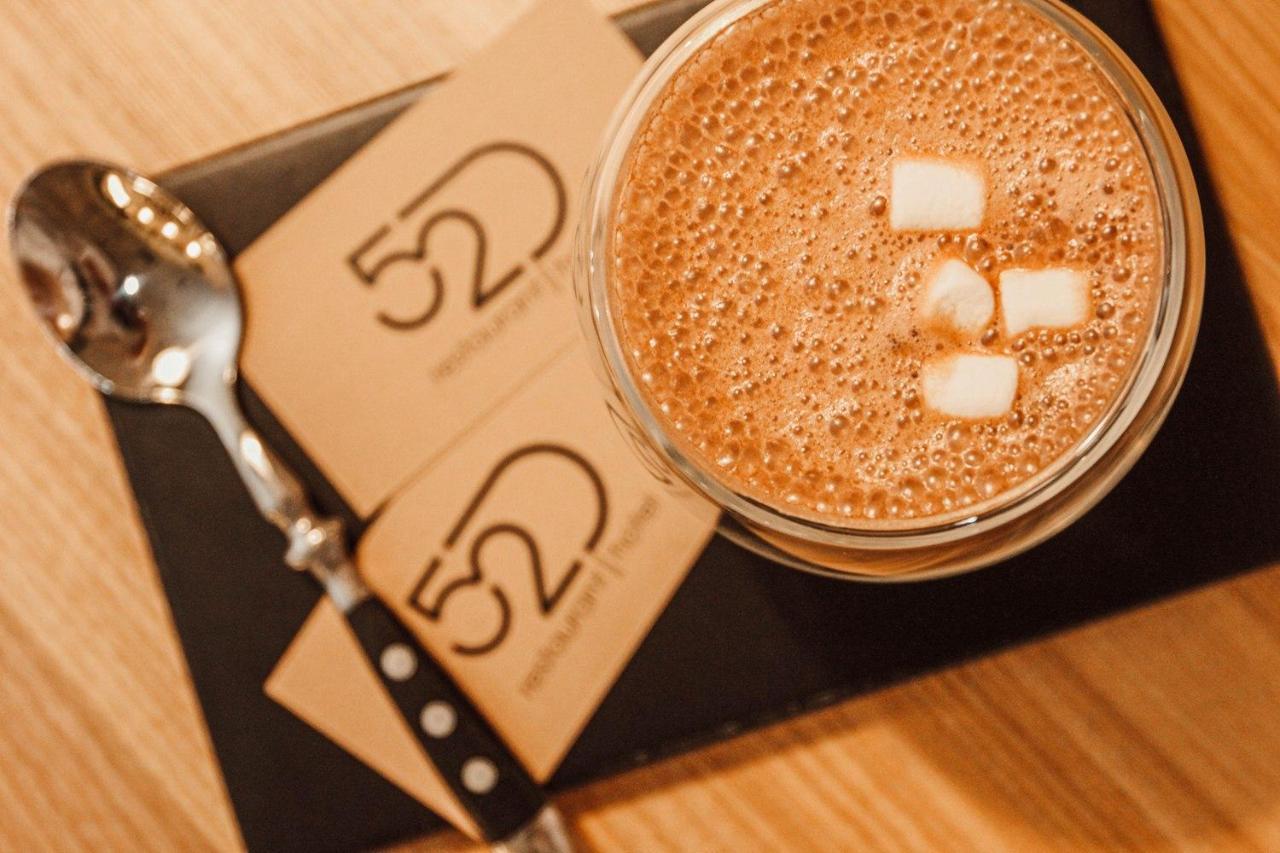 אודסה Hotel 52 מראה חיצוני תמונה