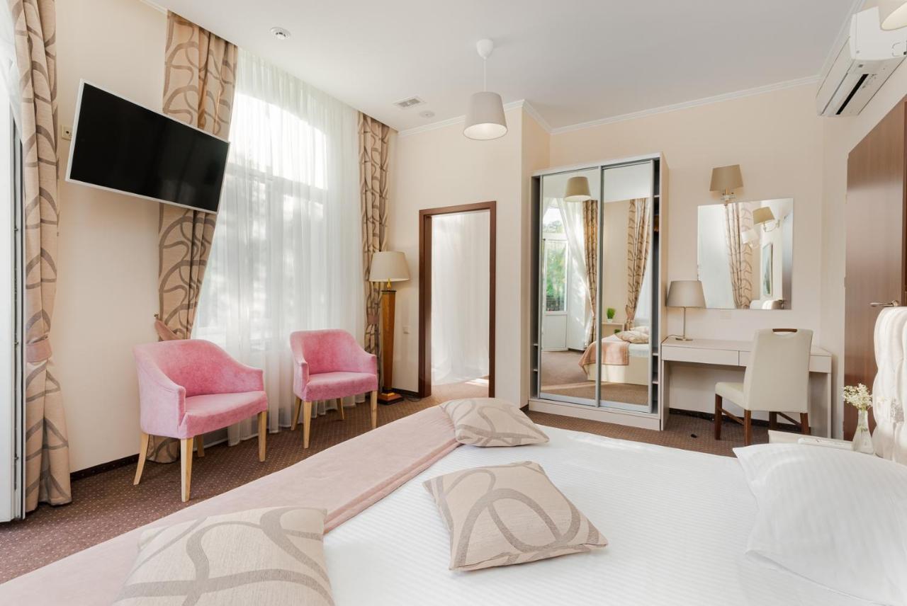 אודסה Hotel 52 מראה חיצוני תמונה