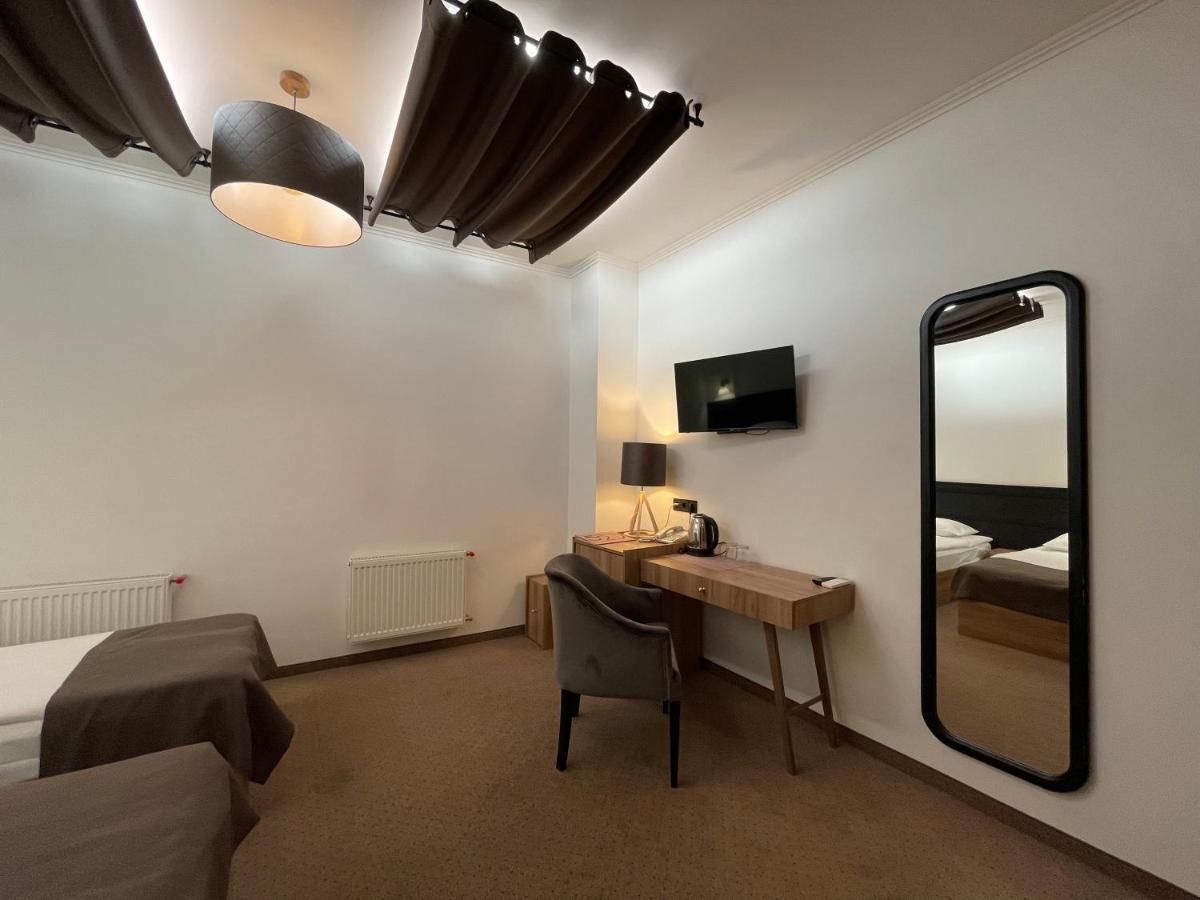אודסה Hotel 52 מראה חיצוני תמונה