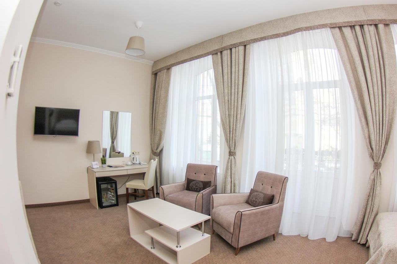 אודסה Hotel 52 מראה חיצוני תמונה